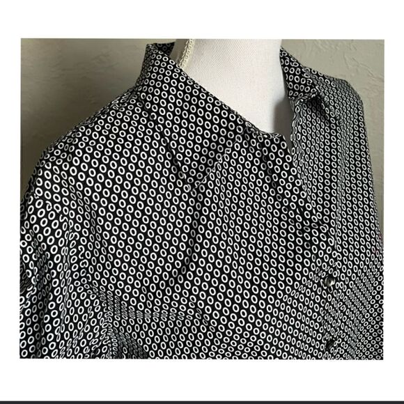 Investments Button Down Dress Shirt EUC Size 16 - Picture 4 of 9